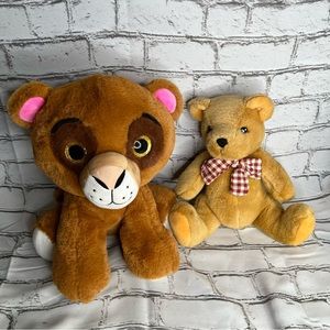 Bundle of 2 Plush stuffed animals